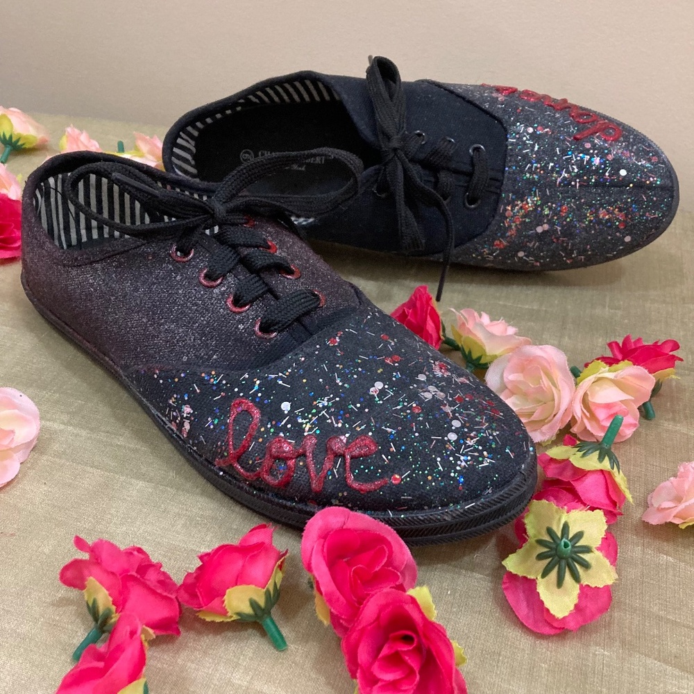 Unique! Charles Albert Women's Lace Up Canvas Sneakers, Size 9